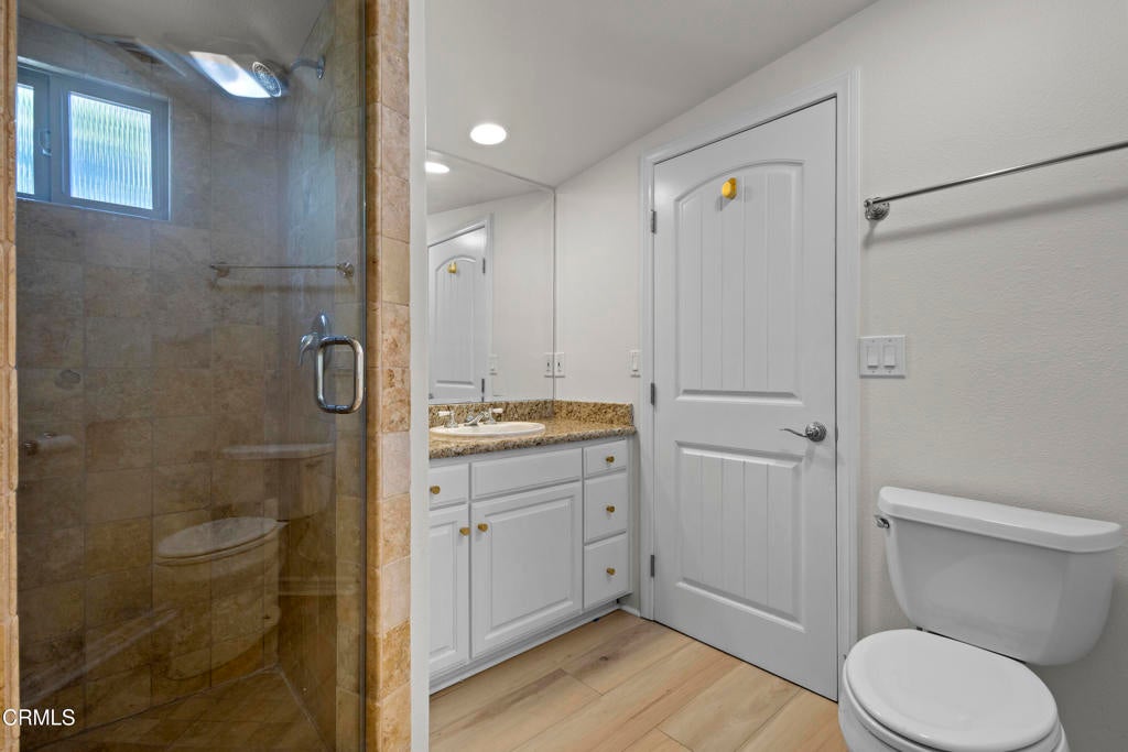 Camarillo, California, 93010, United States, 4 Bedrooms Bedrooms, ,4 BathroomsBathrooms,Residential,Active,1853635