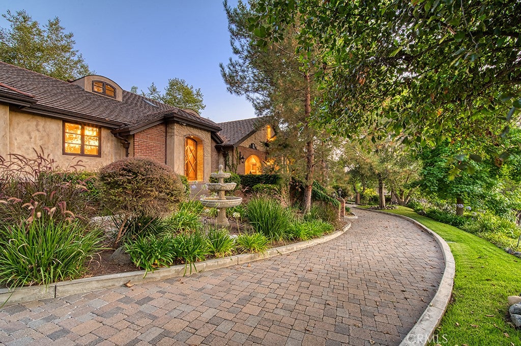 Coto De Caza, California, 92679, United States, 6 Bedrooms Bedrooms, ,9 BathroomsBathrooms,Residential,Active,1832334
