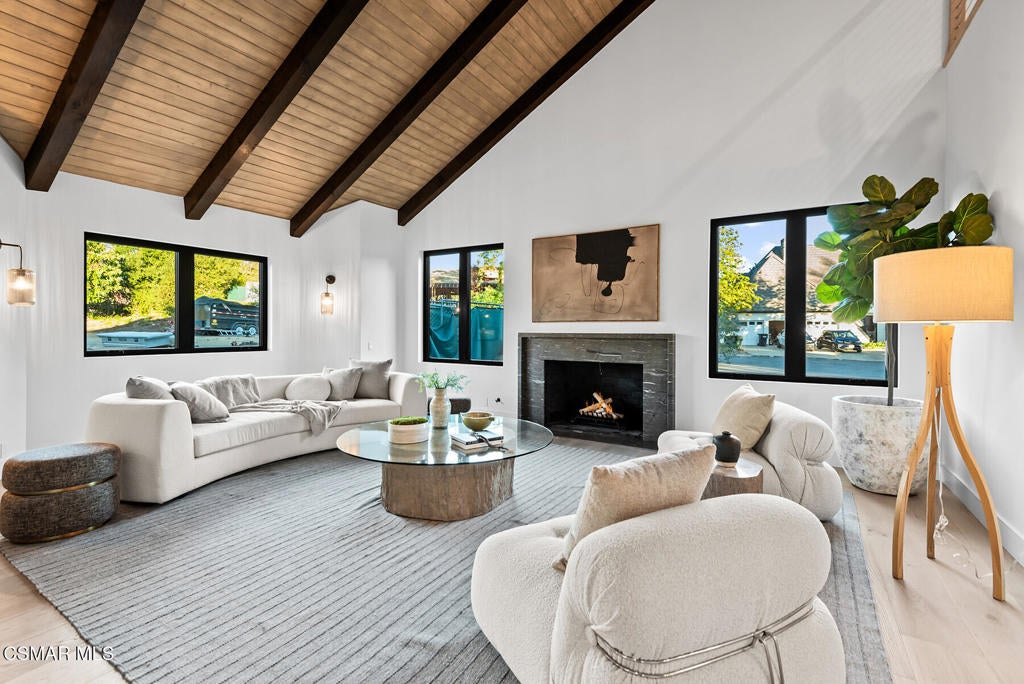 Westlake Village, California, 91362, United States, 5 Bedrooms Bedrooms, ,7 BathroomsBathrooms,Residential,Active,1985560