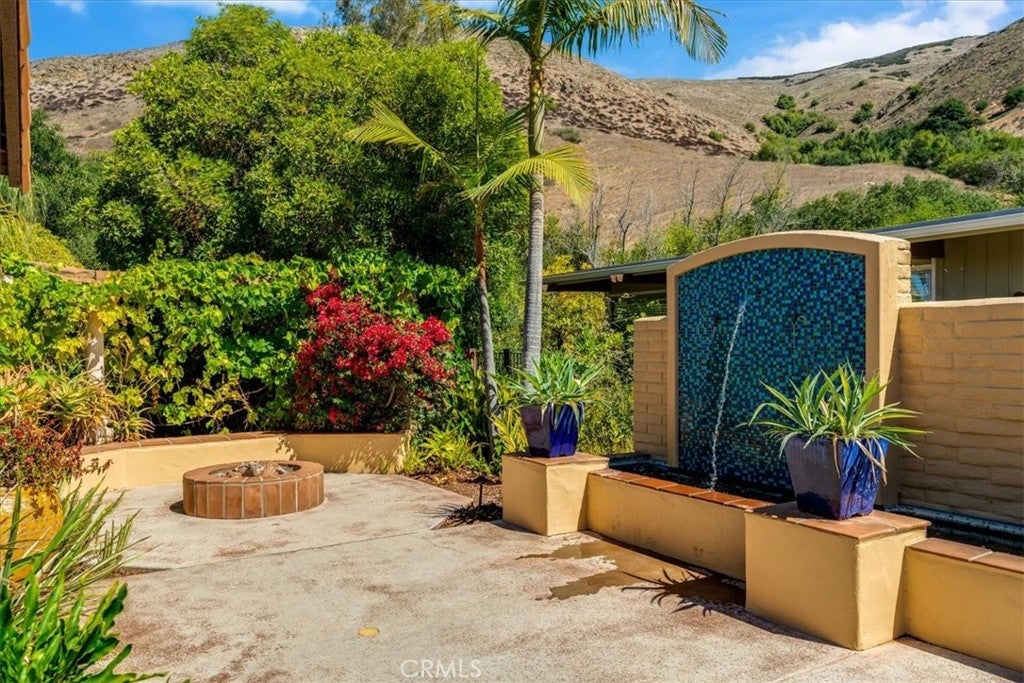 San Luis Obispo, California, 93401, United States, 5 Bedrooms Bedrooms, ,5 BathroomsBathrooms,Residential,Active,1943782