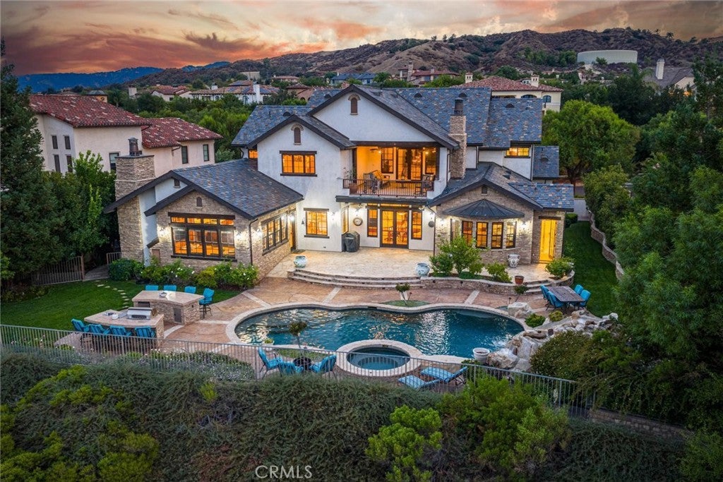 Valencia, California, 91381, United States, 6 Bedrooms Bedrooms, ,11 BathroomsBathrooms,Residential,Active,1959978