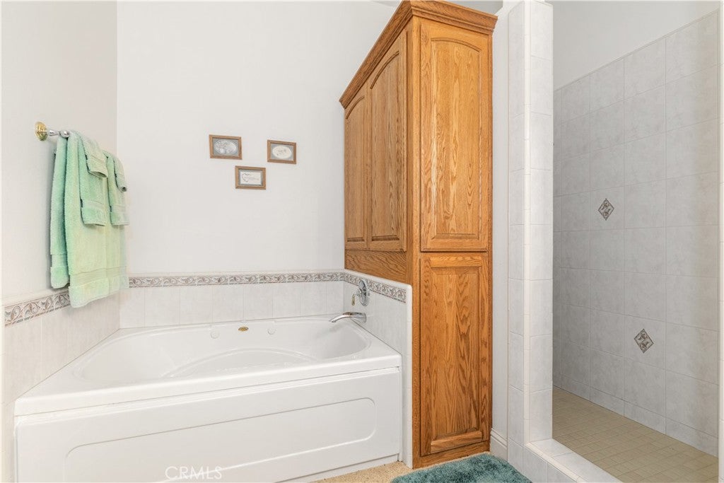 Paso Robles, California, 93446, United States, 7 Bedrooms Bedrooms, ,6 BathroomsBathrooms,Residential,Active,1919055