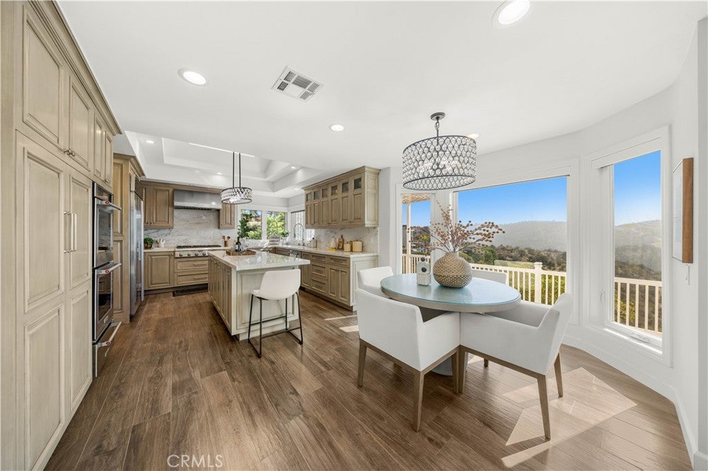 Diamond Bar, California, 91765, United States, 5 Bedrooms Bedrooms, ,4 BathroomsBathrooms,Residential,Active,1989753