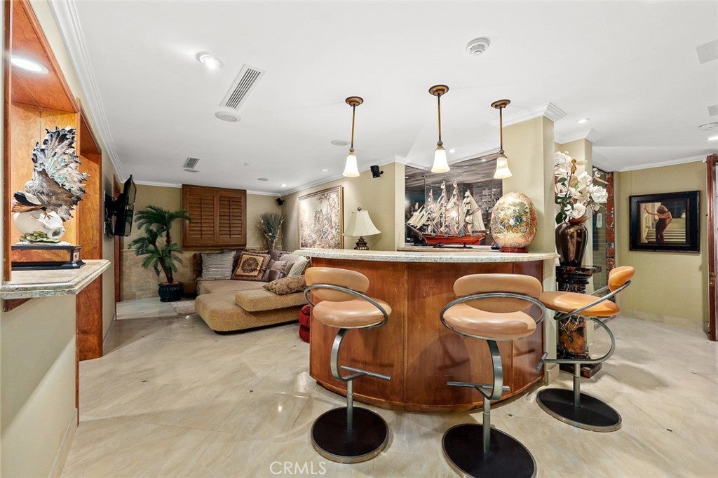 San Marino, California, 91108, United States, 6 Bedrooms Bedrooms, ,6 BathroomsBathrooms,Residential,Active,2008270