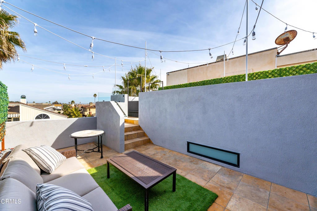 Oxnard, California, 93035, United States, 5 Bedrooms Bedrooms, ,5 BathroomsBathrooms,Residential,Active,1968422