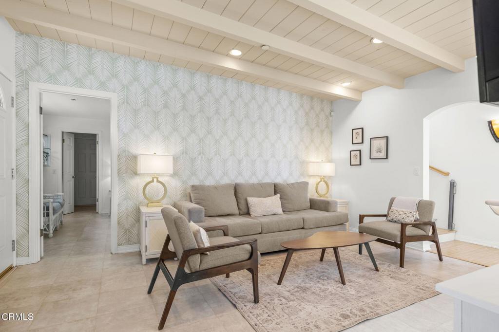 Ventura, California, 93001, United States, ,3 BathroomsBathrooms,Residential,Active,1829931