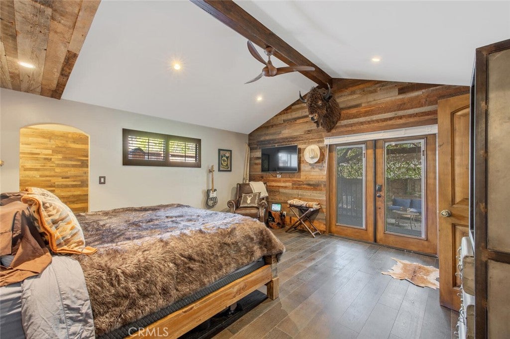 North Hollywood, California, 91602, United States, 4 Bedrooms Bedrooms, ,2 BathroomsBathrooms,Residential,Active,1954309