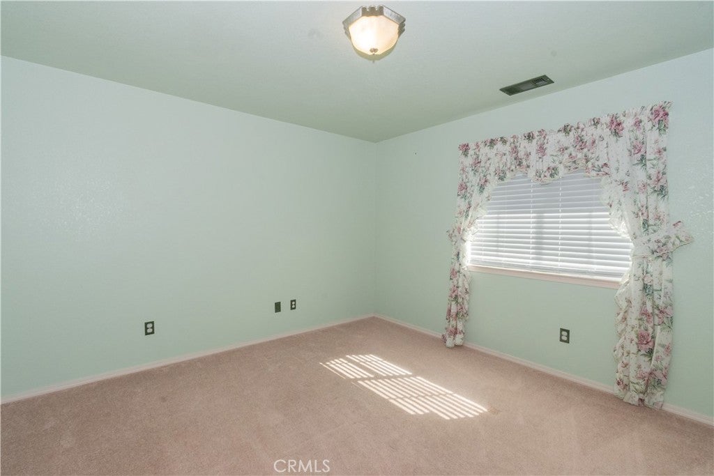 Paso Robles, California, 93446, United States, 3 Bedrooms Bedrooms, ,2 BathroomsBathrooms,Residential,Active,1985552