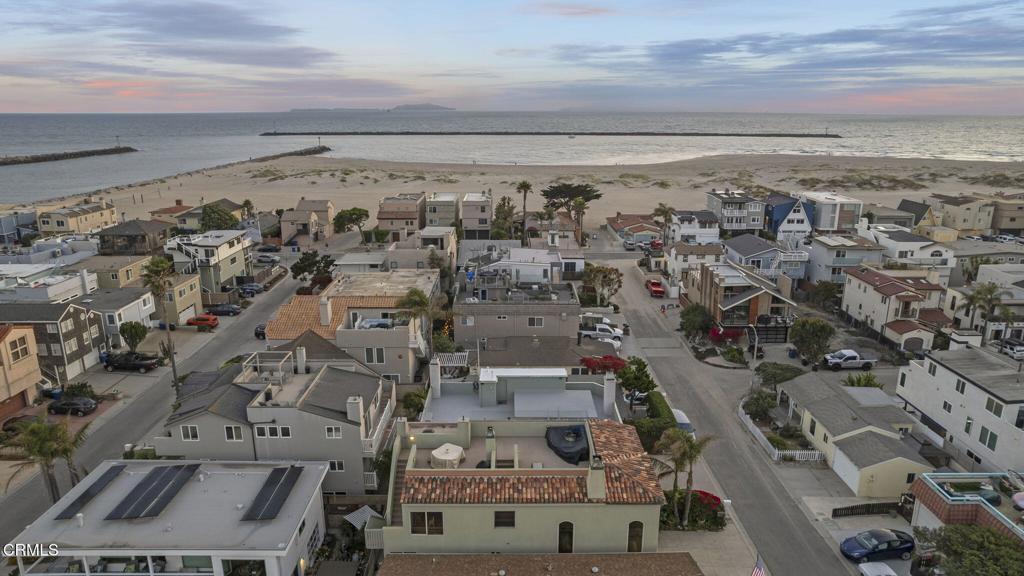 Oxnard, California, 93035, United States, ,3 BathroomsBathrooms,Residential,Active,1894775