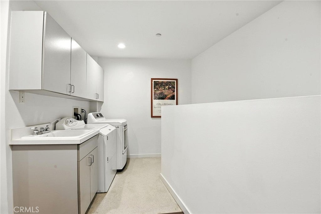 Santa Monica, California, 90405, United States, ,3 BathroomsBathrooms,Residential,Active,1894761