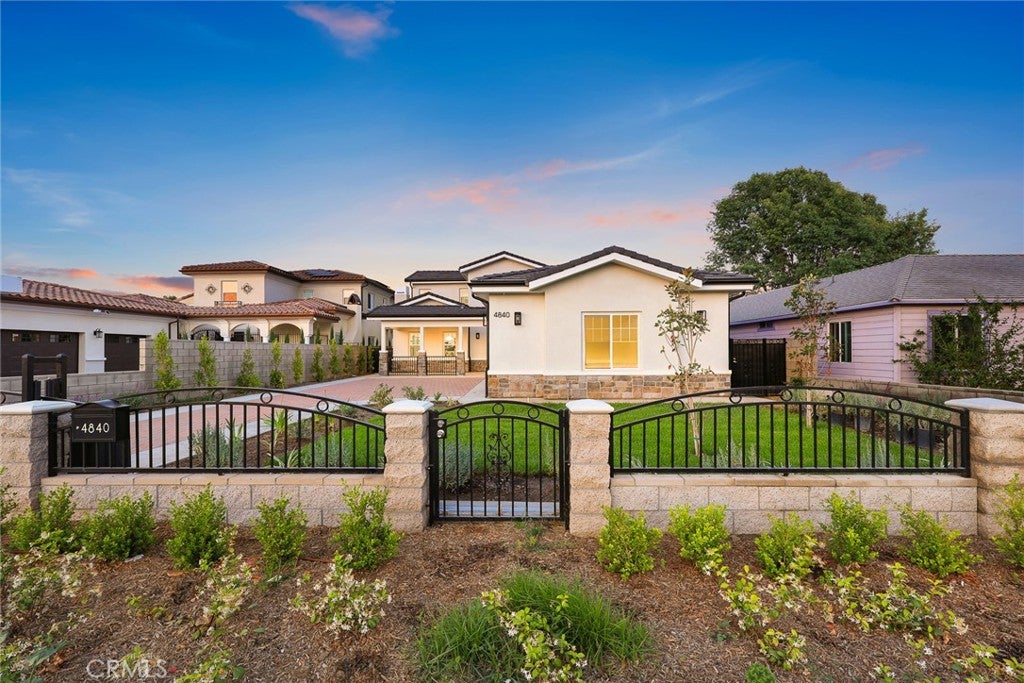 Temple City, California, 91780, United States, 5 Bedrooms Bedrooms, ,6 BathroomsBathrooms,Residential,Active,1889362