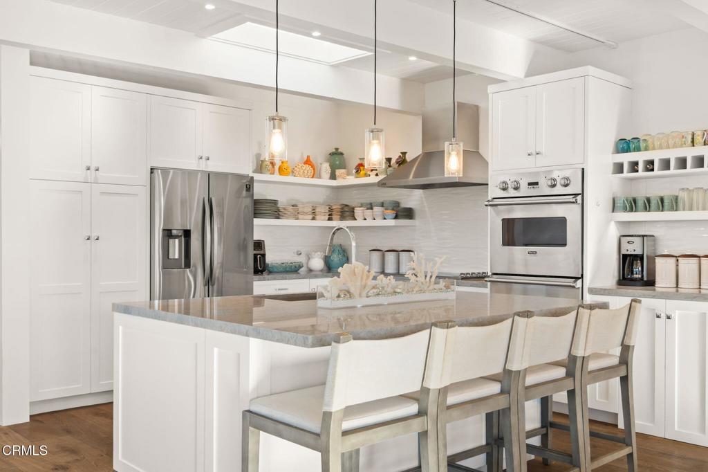 Malibu, California, 90265, United States, 4 Bedrooms Bedrooms, ,4 BathroomsBathrooms,Residential,Active,2006937