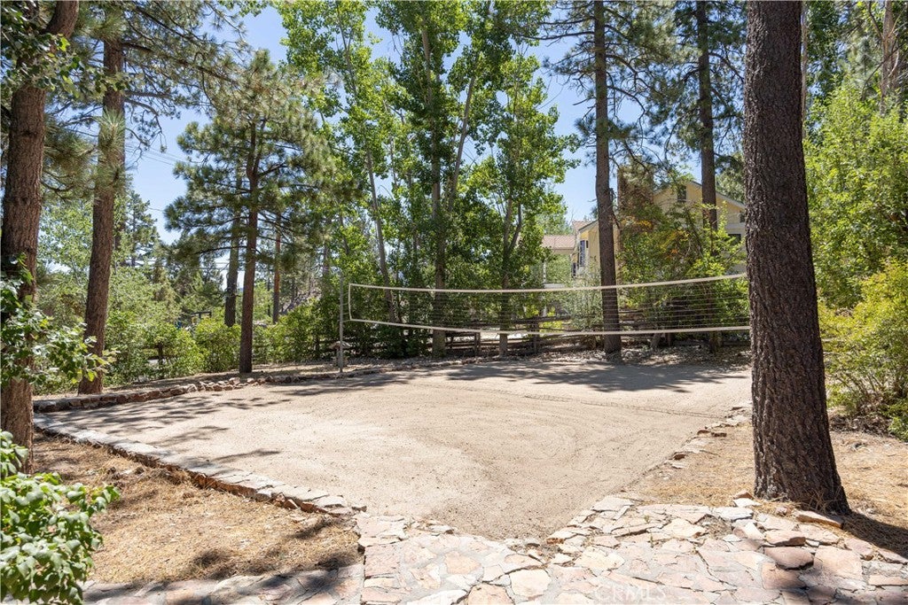 Big Bear Lake, California, 92315, United States, 4 Bedrooms Bedrooms, ,3 BathroomsBathrooms,Residential,Contingent,1945531