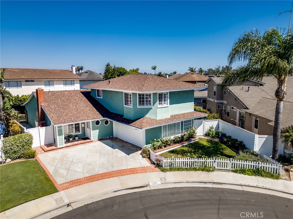 Huntington Beach, California, 92647, United States, 4 Bedrooms Bedrooms, ,3 BathroomsBathrooms,Residential,Active,2037145