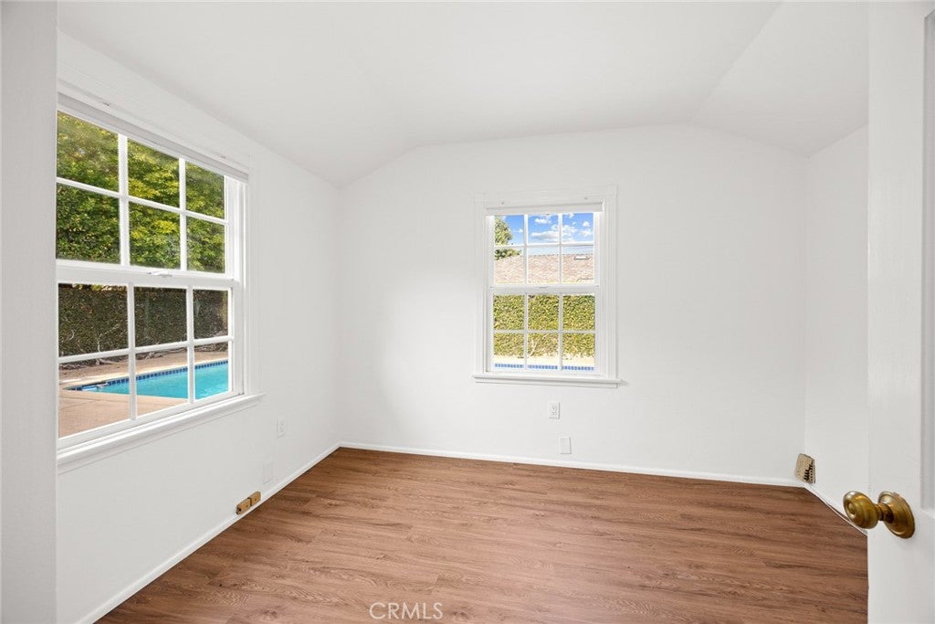 San Marino, California, 91108, United States, 4 Bedrooms Bedrooms, ,3 BathroomsBathrooms,Residential,Active,1993951