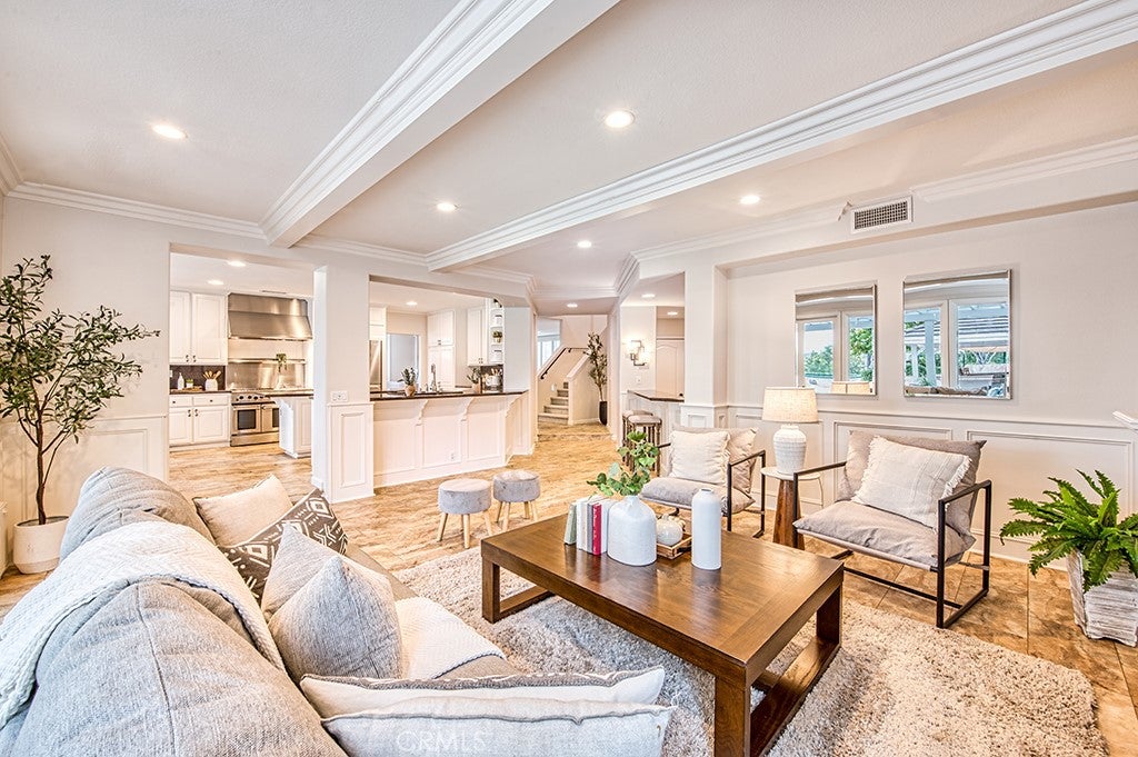 Trabuco Canyon, California, 92679, United States, 5 Bedrooms Bedrooms, ,5 BathroomsBathrooms,Residential,Active,1964270