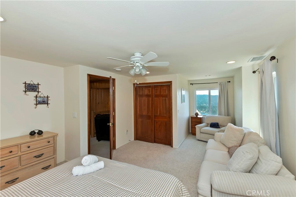 Lake Arrowhead, California, 92352, United States, 3 Bedrooms Bedrooms, ,3 BathroomsBathrooms,Residential,Active,1952988