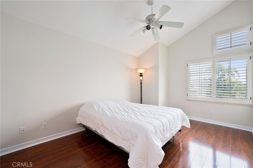 Cypress, California, 90630, United States, 4 Bedrooms Bedrooms, ,4 BathroomsBathrooms,Residential,Active,1945840