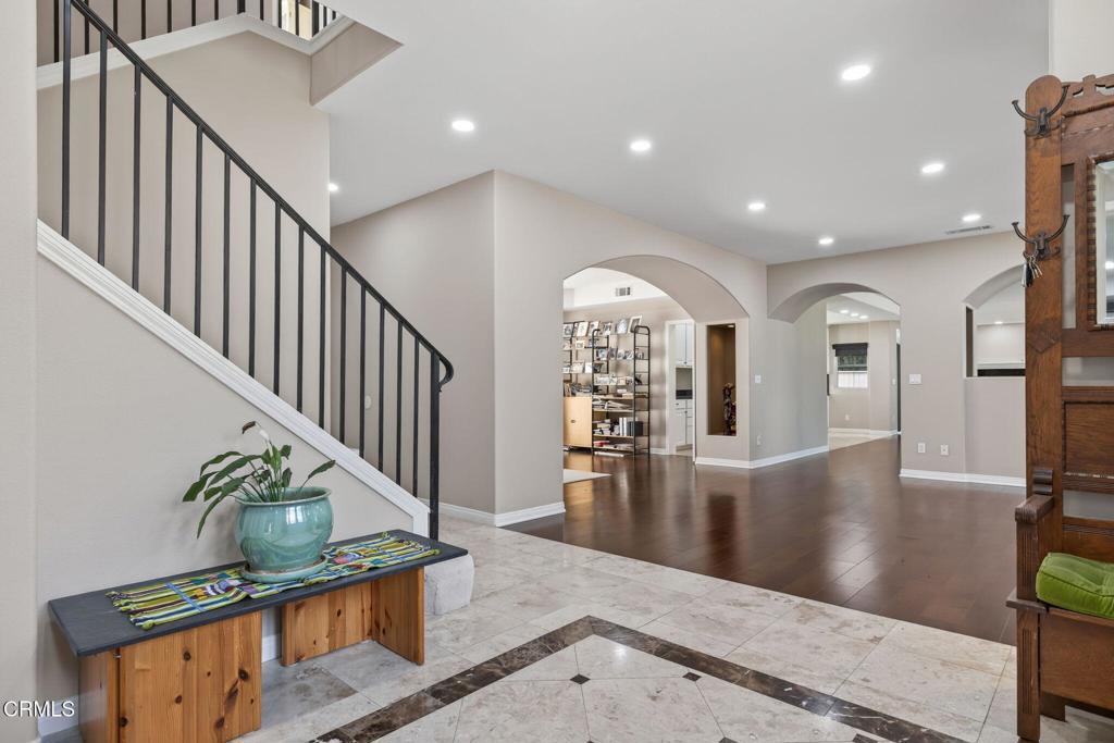Camarillo, California, 93010, United States, 4 Bedrooms Bedrooms, ,4 BathroomsBathrooms,Residential,Active,1945047