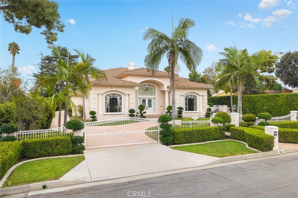 Arcadia, California, 91007, United States, 5 Bedrooms Bedrooms, ,6 BathroomsBathrooms,Residential,Active,1964469