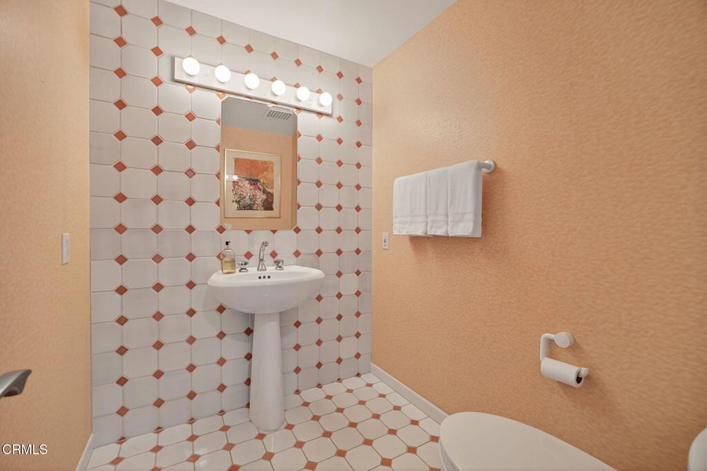 Oxnard, California, 93035, United States, 3 Bedrooms Bedrooms, ,3 BathroomsBathrooms,Residential,Active,1951816