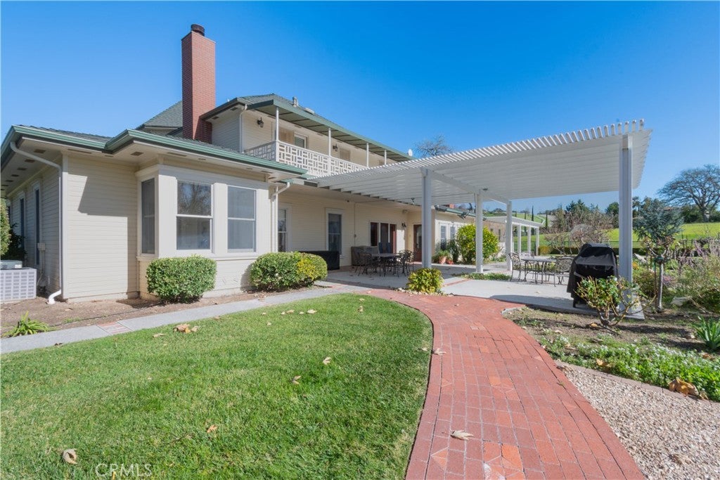 Paso Robles, California, 93446, United States, 4 Bedrooms Bedrooms, ,5 BathroomsBathrooms,Residential,Active,2016421