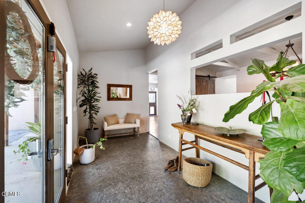 Ojai, California, 93023, United States, 3 Bedrooms Bedrooms, ,3 BathroomsBathrooms,Residential,Active,1920241