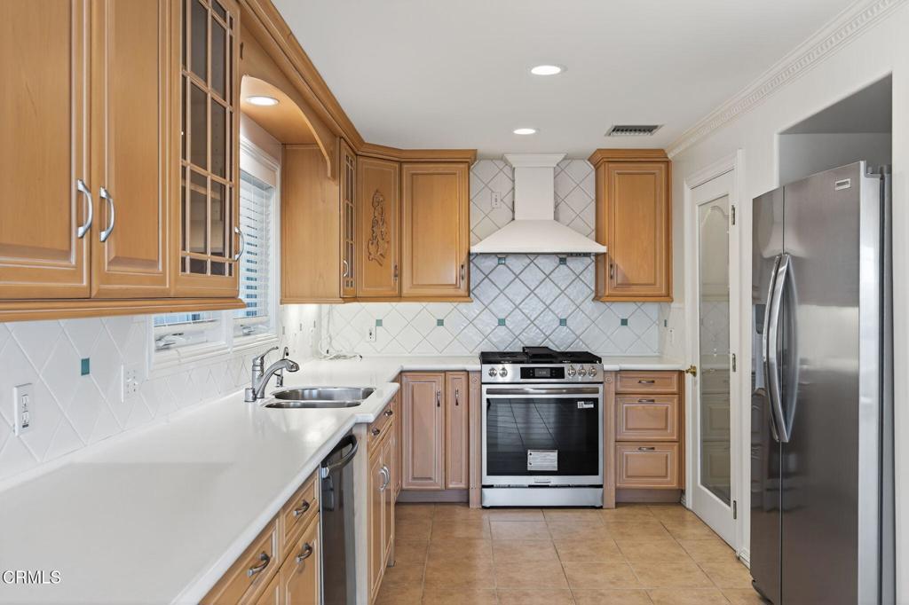 Oxnard, California, 93035, United States, 4 Bedrooms Bedrooms, ,4 BathroomsBathrooms,Residential,Active,1997596