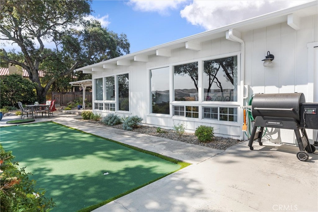 Atascadero, California, 93422, United States, 4 Bedrooms Bedrooms, ,2 BathroomsBathrooms,Residential,Active,1913985