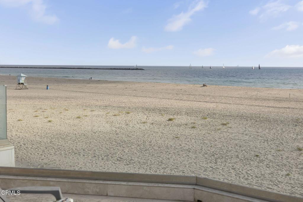 Oxnard, California, 93035, United States, 4 Bedrooms Bedrooms, ,3 BathroomsBathrooms,Residential,Active,1880193