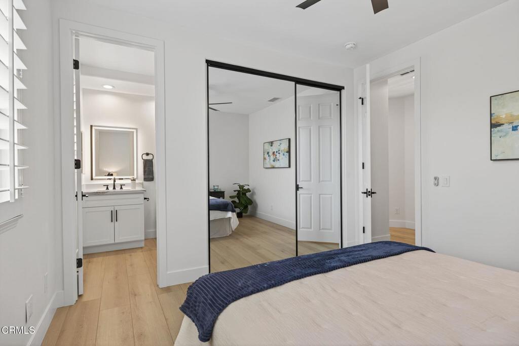Camarillo, California, 93010, United States, 5 Bedrooms Bedrooms, ,5 BathroomsBathrooms,Residential,Active,1914809
