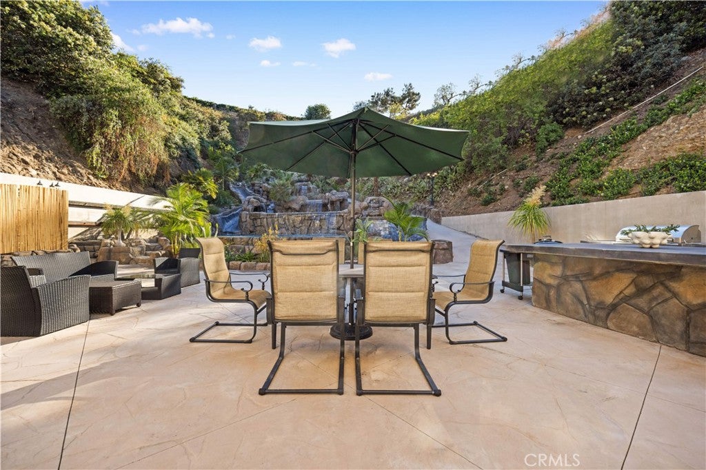 Walnut, California, 91789, United States, 5 Bedrooms Bedrooms, ,7 BathroomsBathrooms,Residential,Active,1903230