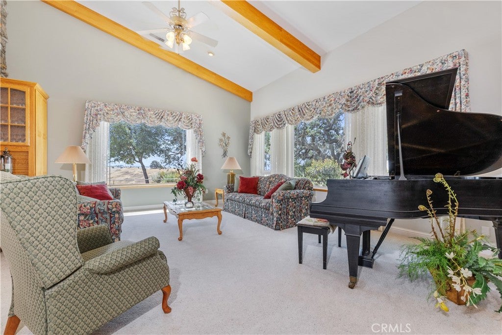 Paso Robles, California, 93446, United States, 7 Bedrooms Bedrooms, ,6 BathroomsBathrooms,Residential,Active,1919055