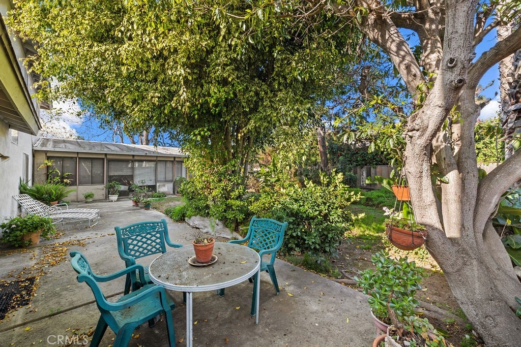 Newport Beach, California, 92660, United States, 4 Bedrooms Bedrooms, ,3 BathroomsBathrooms,Residential,Pending,2016109