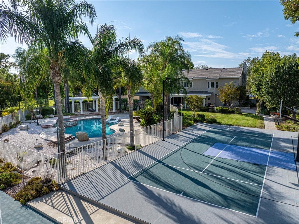 Santa Clarita, California, 91350, United States, 6 Bedrooms Bedrooms, ,5 BathroomsBathrooms,Residential,Active,2006901