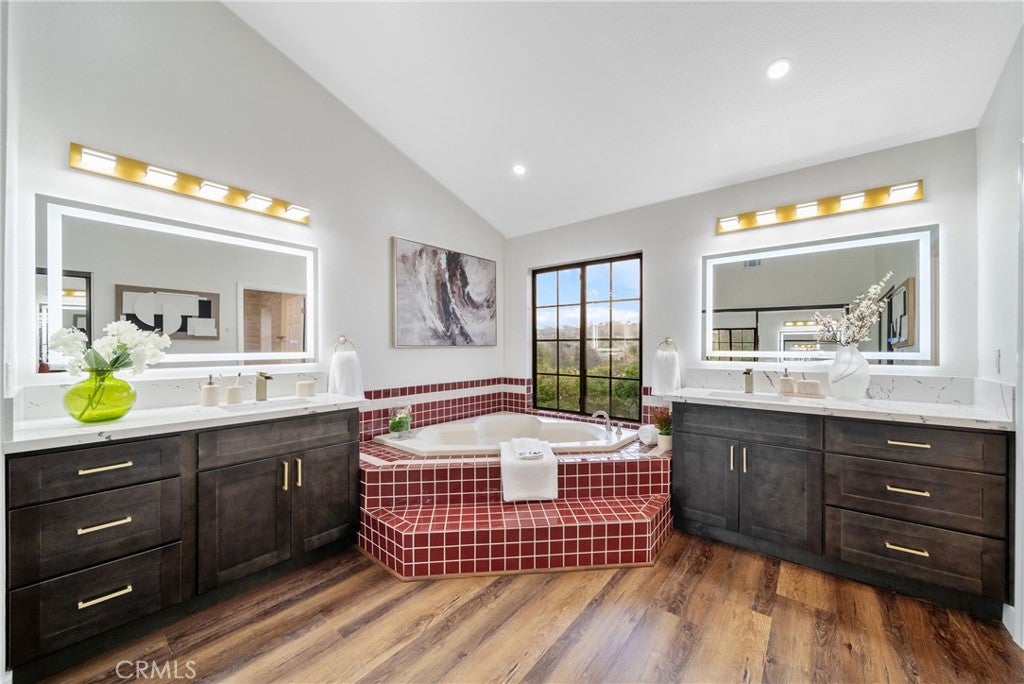 Chino Hills, California, 91709, United States, 7 Bedrooms Bedrooms, ,5 BathroomsBathrooms,Residential,Active,1843383