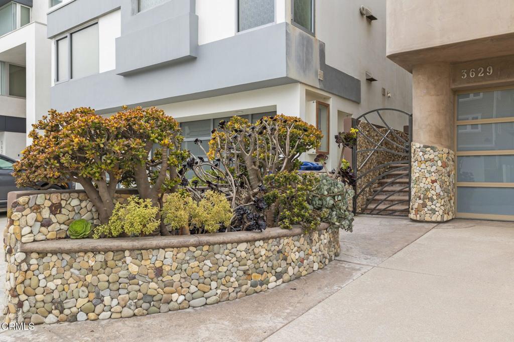 Oxnard, California, 93035, United States, 4 Bedrooms Bedrooms, ,3 BathroomsBathrooms,Residential,Active,2006988