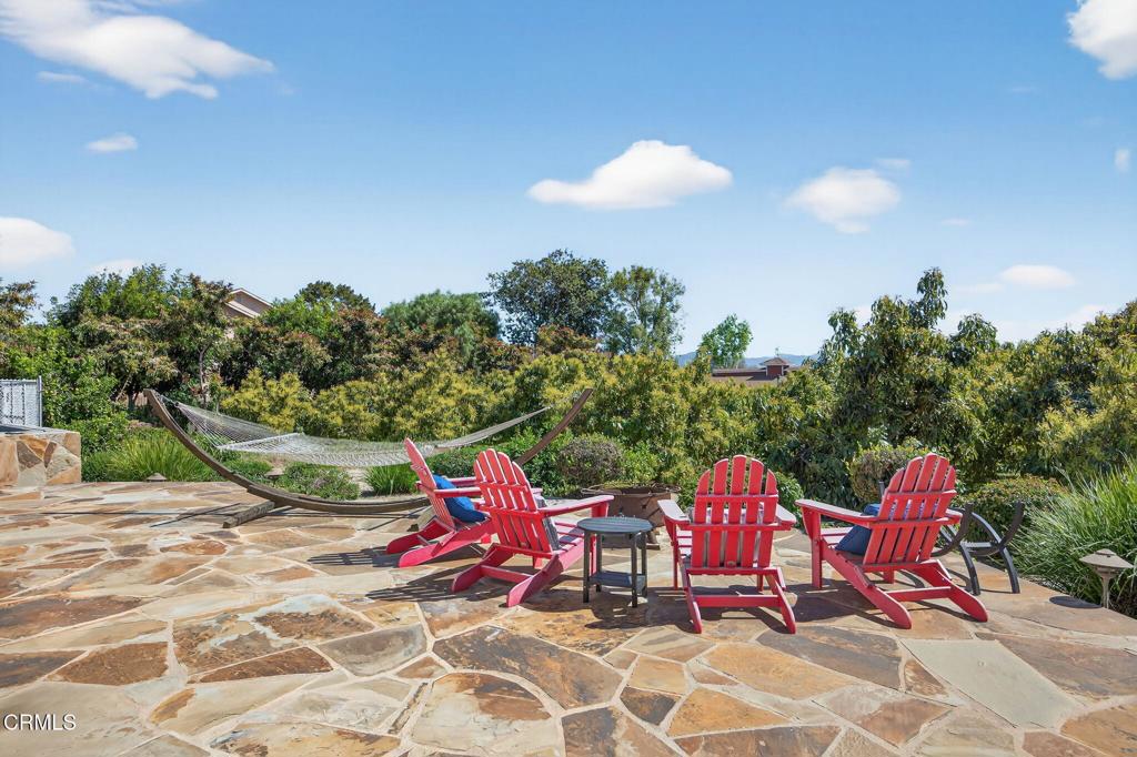 Camarillo, California, 93010, United States, 4 Bedrooms Bedrooms, ,3 BathroomsBathrooms,Residential,Active,2027321