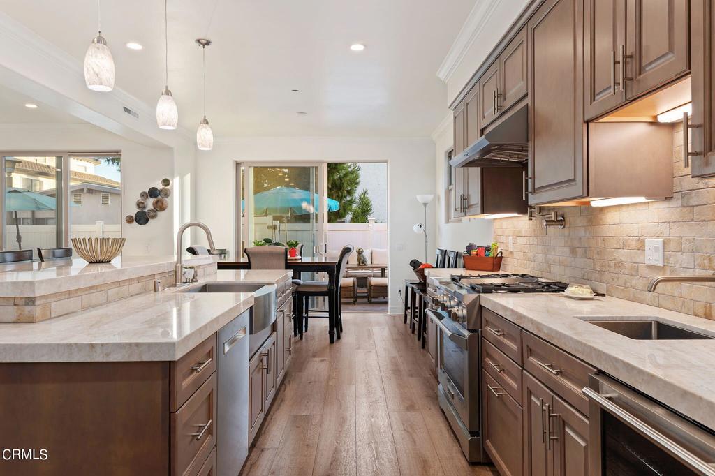 Oxnard, California, 93035, United States, 4 Bedrooms Bedrooms, ,5 BathroomsBathrooms,Residential,Active,1869114