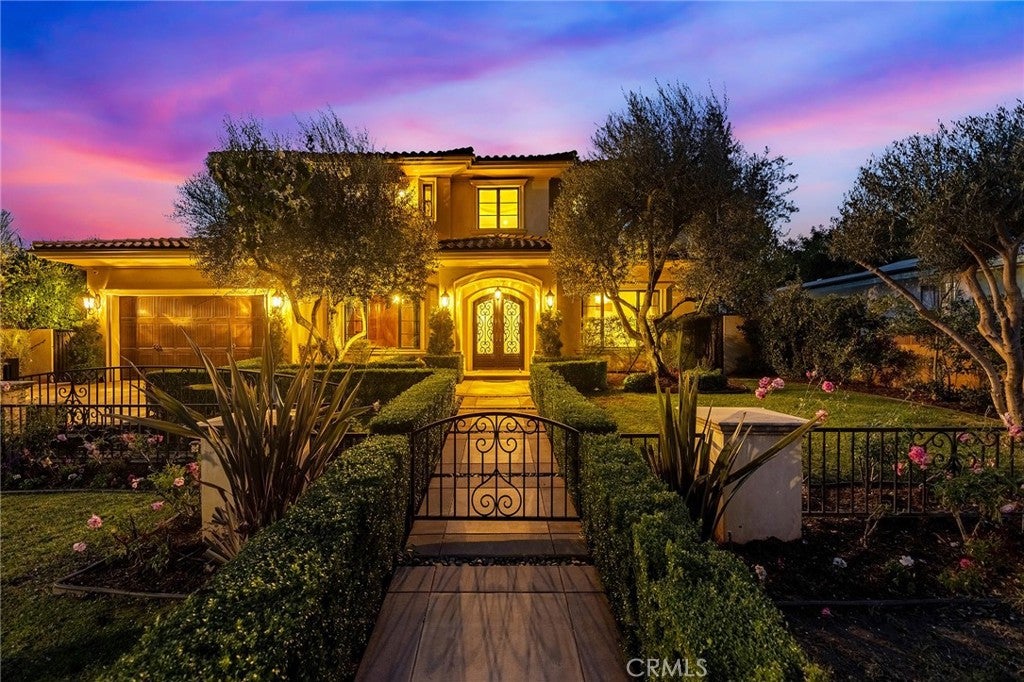 Arcadia, California, 91006, United States, 4 Bedrooms Bedrooms, ,5 BathroomsBathrooms,Residential,Active,2014620