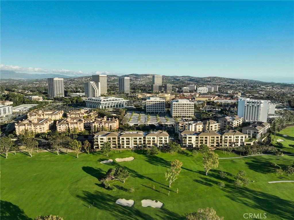 Newport Beach, California, 92660, United States, 2 Bedrooms Bedrooms, ,3 BathroomsBathrooms,Residential,Active,2009419
