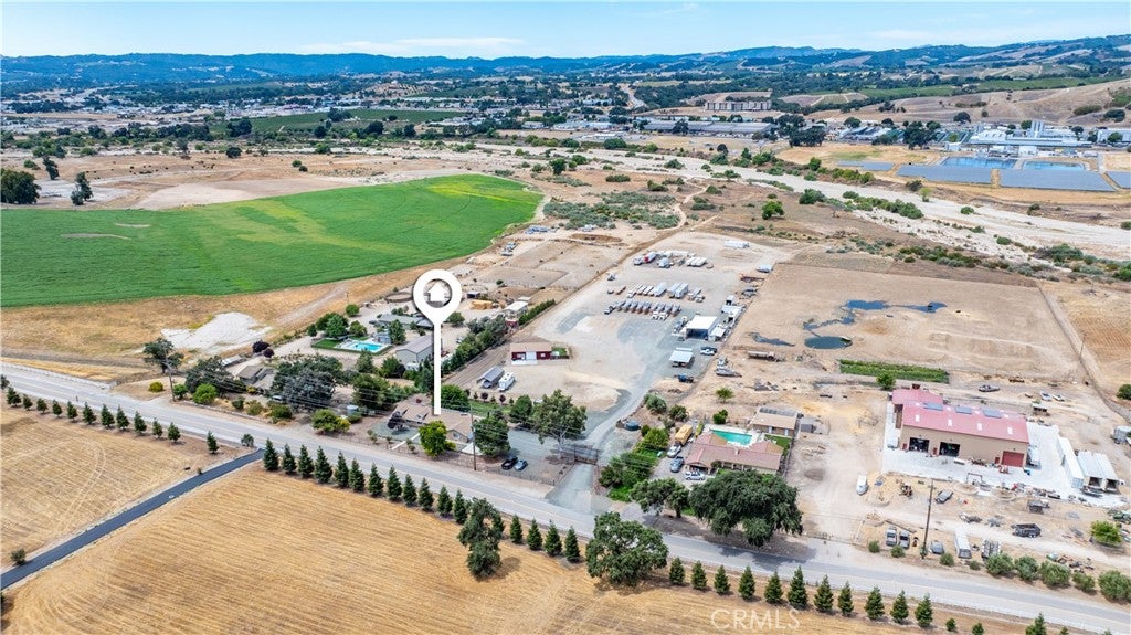 Paso Robles, California, 93446, United States, 7 Bedrooms Bedrooms, ,4 BathroomsBathrooms,Residential,Active,1904141