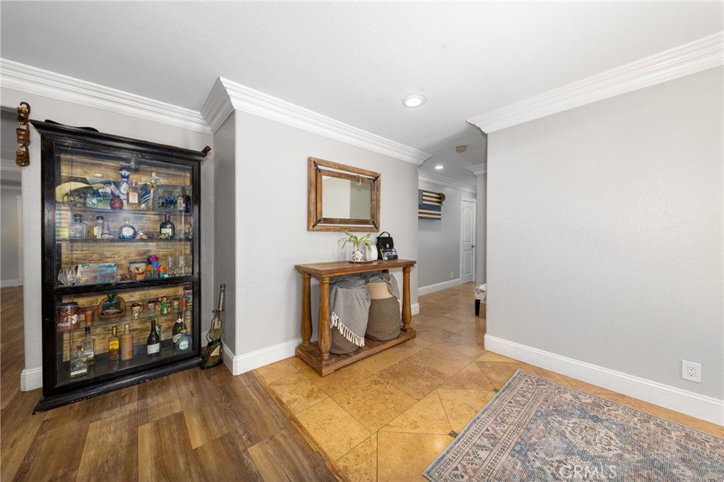 Yucaipa, California, 92399, United States, 5 Bedrooms Bedrooms, ,4 BathroomsBathrooms,Residential,Pending,1985872