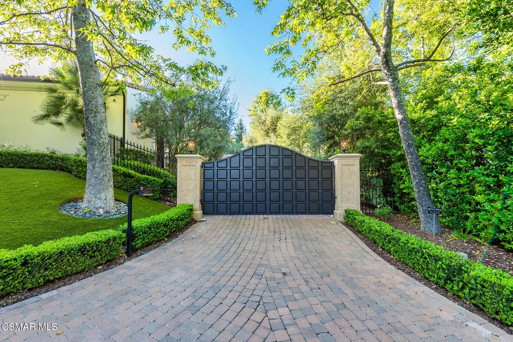 Westlake Village, California, 91362, United States, ,7 BathroomsBathrooms,Residential,Active,1824013