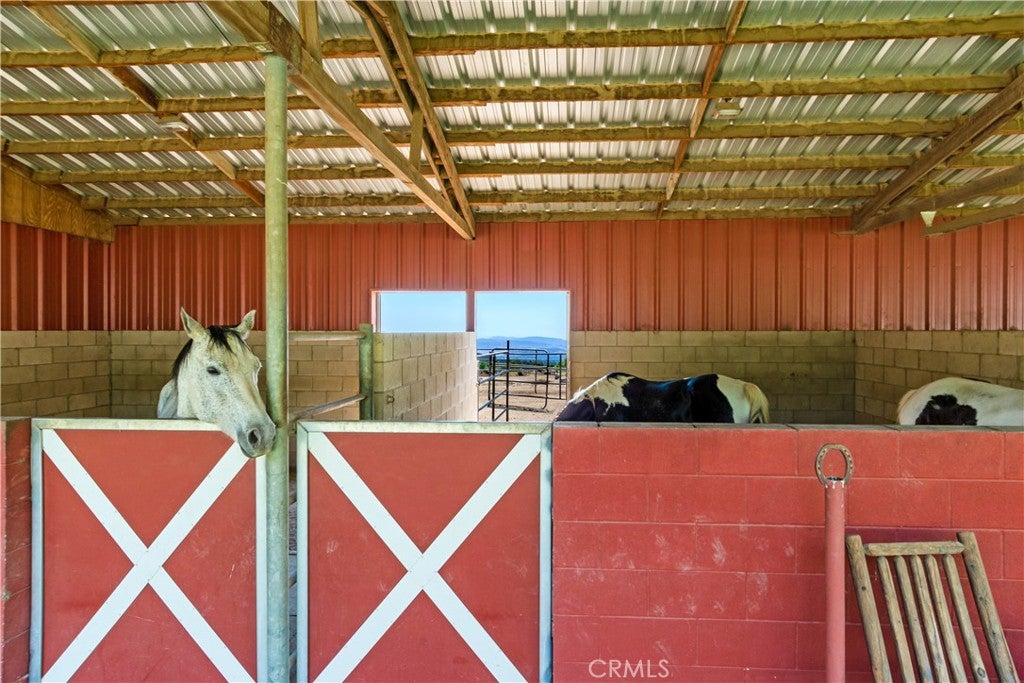 Oak Glen, California, 92399, United States, ,3 BathroomsBathrooms,Residential,Pending,1782592