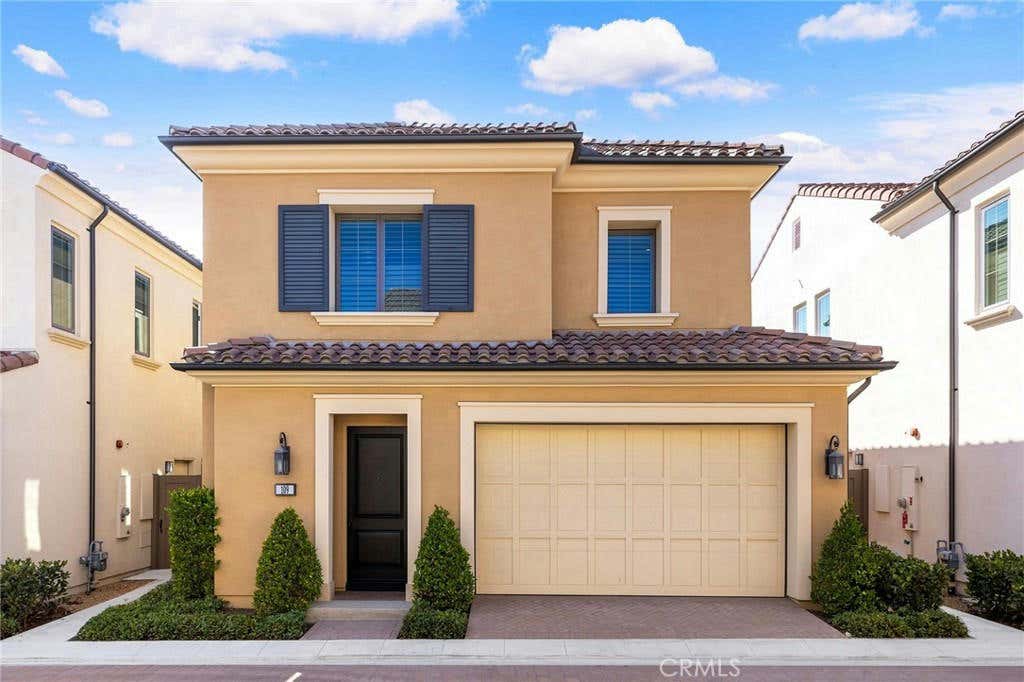 109 GRAZIE, IRVINE, CA 92602, photo 1 of 36