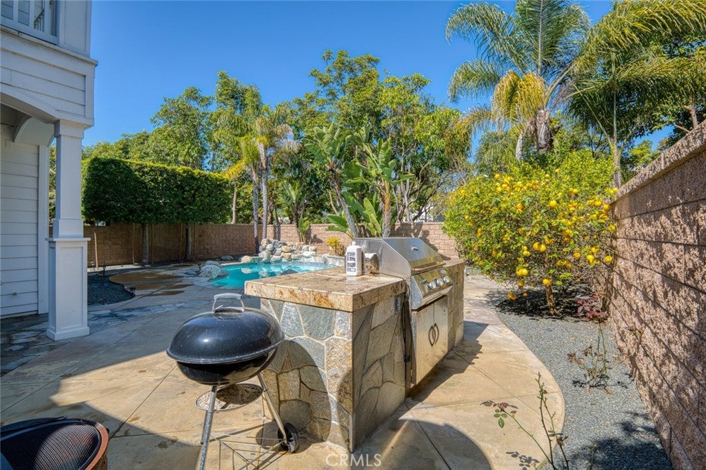 Huntington Beach, California, 92649, United States, 4 Bedrooms Bedrooms, ,4 BathroomsBathrooms,Residential,Active,1780402