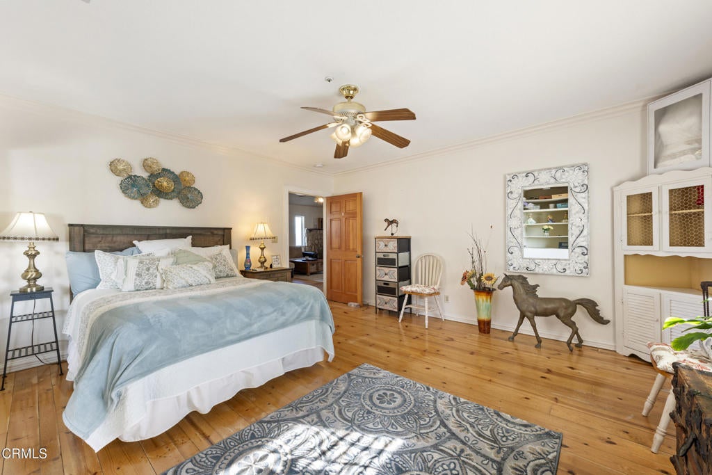 Camarillo, California, 93010, United States, 6 Bedrooms Bedrooms, ,4 BathroomsBathrooms,Residential,Active,1953410