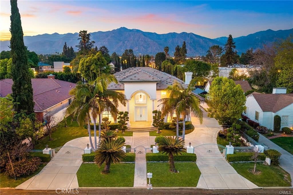 Arcadia, California, 91007, United States, 7 Bedrooms Bedrooms, ,9 BathroomsBathrooms,Residential,Active,1943808