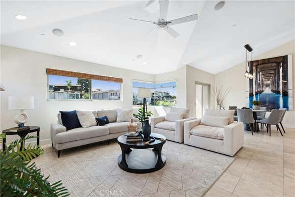 315 CAZADOR LN APT A, SAN CLEMENTE, CA 92672 - Image 1